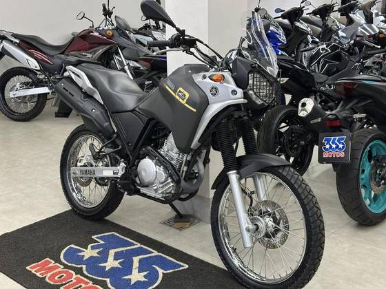 YAMAHA XTZ 250 TÉNÉRÉ YAMAHA XTZ 250 TÉNÉRÉ